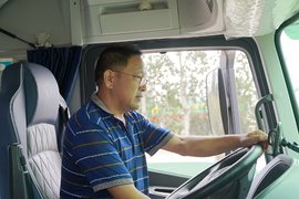 国六欧曼GTL感觉怎么样 卡友:百公里平均油耗31.9L