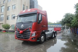 搭载法士特智行版AMT变速箱 乘龙H7智享版跑长途干线很舒服