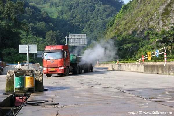 长下坡路段要想控制车速 淋水器和液缓你更喜欢谁