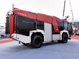 750万 770马力V8 图解德国齐格勒4x4消防车