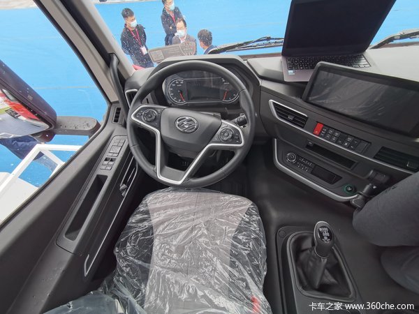 全轮驱动配轮减桥 专为消防车设计 速评360马力杰虎H6