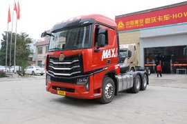 480马力潍柴机配超速挡 33.5万入手重汽MAX 内含详细保养政策