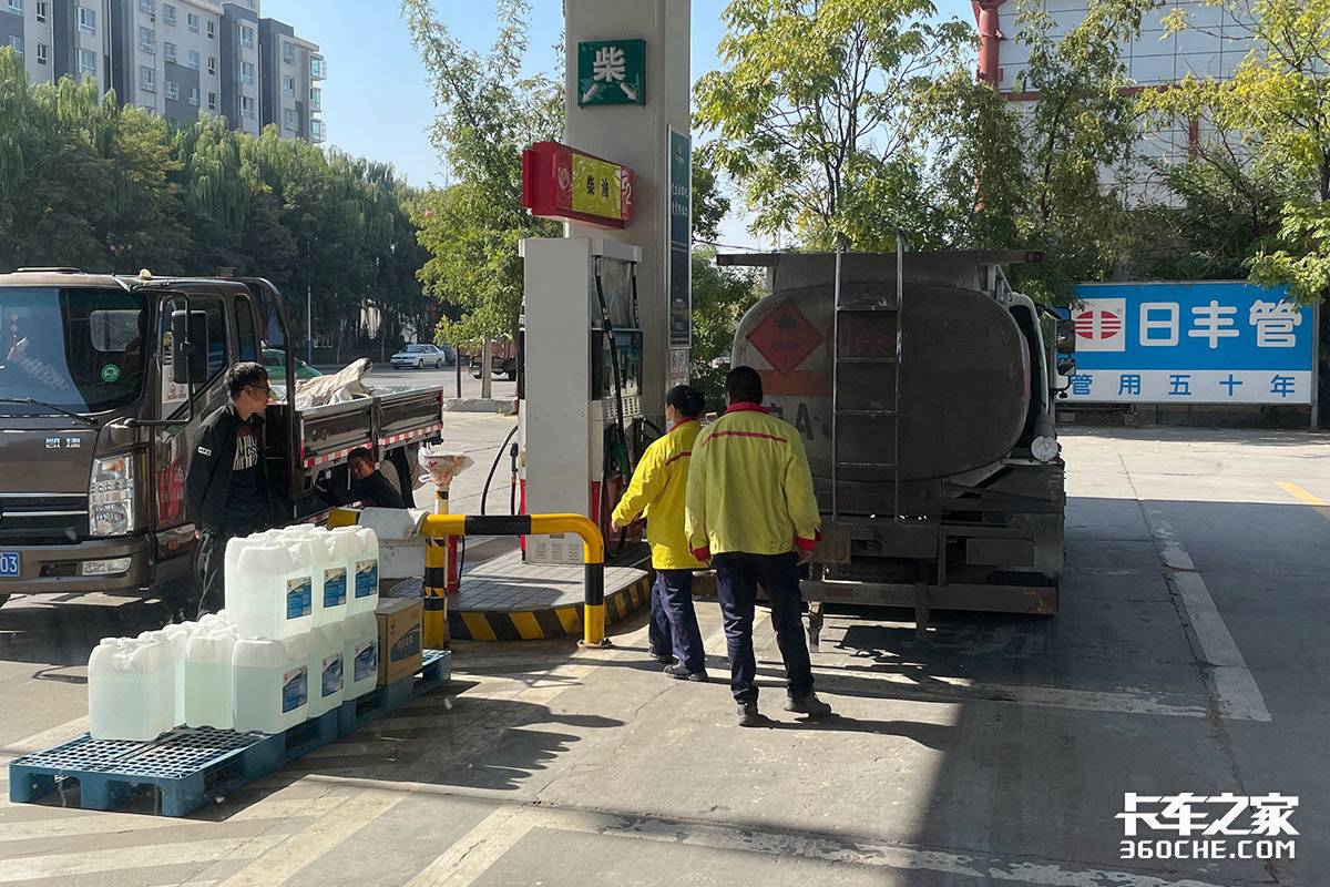 整治成品油市场 石家庄严打黑加油站！
