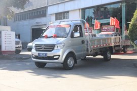 122马力东风小康C51 4.85万还带倒车影像和高清显示屏