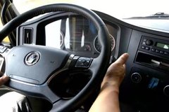 �������ƶ����� Һ�����������ǰ��¹�