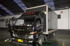 ���ϸ�Ч���� �����Ῠ����վ��ʱ����