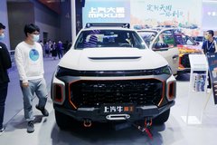 2.0T˫��ѹ+�ɰ���8AT ����ţħ������