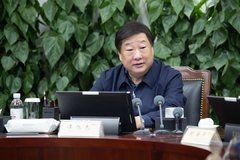 ̷����ʾ����չ�쵼�ɲ�������������