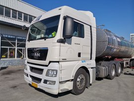 鲜奶运输选啥车？ MAN TGX给你答案 连车带挂120多万拿下