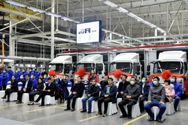 助力碳中和 德力汽车首批氢燃料车辆正式交车！