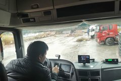 ����װ��ʻ����Ƶ��غ� ������������