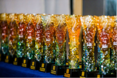 ������й������ͻ���Ӫ����ʢ�侩����