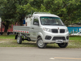 怎样看待创业初期没资金？网友：选一辆金杯T3就行了