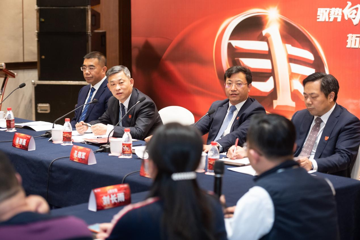 �����:����ƶ�������ҵ�������ڱ���