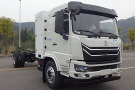 使用嘉龙龙腾底盘 吉利远程纯电动6米8来了