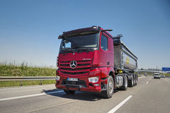 ����ж����ô�ݳޣ� ����Actros1846HAD
