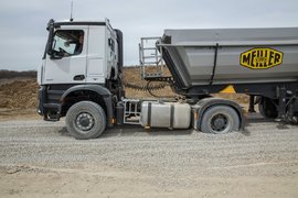 能让后驱变全驱! 奔驰HAD系统是什么? 欧洲倒短几乎都在用!