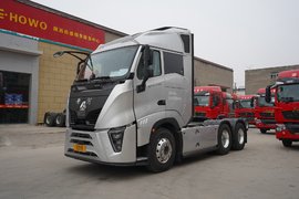 报价45.8万 黄河X7搭载570马力发动机 16挡AMT搭配气囊桥