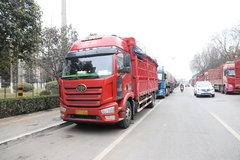 ��ͨ�̶�����·�߿��ѣ�С�İ�ж��͵��