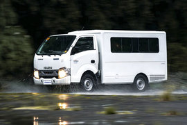 五十铃也有小卡? 你没见过的特拉维兹 配2.5升4JA1发动机