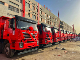 工程之王助力一带一路城市建设 100辆上汽红岩自卸车在新疆喀什交付