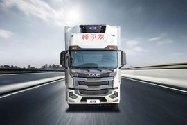 “鲜”发制人的秘密：格尔发斜坡高顶国六冷藏车