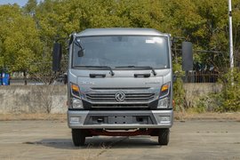 驾驶室最宽达2.1米 全都符合蓝牌新规 这4款轻卡选谁好?