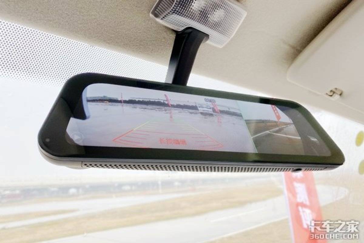 从手持镜到半挂车360°真全景环视 带你细数卡车“补盲”路上的那点事