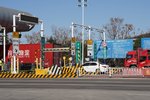 支持货车司机抗疫  江苏划拨100万党费