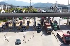 �ӿ���ʵ��ͨ��֤�����ϰ���ȫ��ͨ��