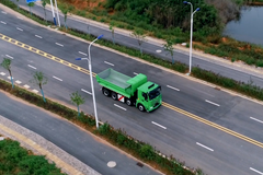 ��ɫ��ʿ ��һ���칤�h�LG5����������