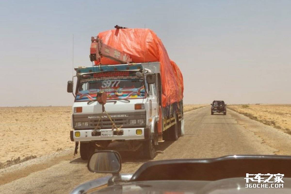 没有高速公路的国家：非洲索马里遍地砂石路，开欧日和重汽卡车