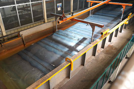 锣响推出“卡友”牌挂车 小盘刹+12万免维护车桥 卖7.9万到底咋样?