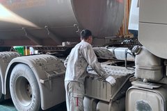 ������Ť����绰�ͽ������ô������