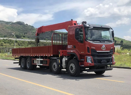 乘龙好车 乘龙H5 8×4随车吊,卡友吊运起重的好帮手~