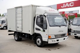 132马力加宽驾驶室 跑城配骏铃E5很合适