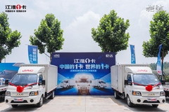 ����1��-����С�Ȼ��人���������г�