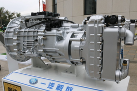 起步自动给油 高速能空挡滑行 一年就保养一次的解放畅行AMT很有料!