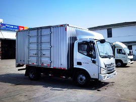 配高端动力还可选装减震座椅 领航蓝牛王堪称蓝牌轻卡中的全能选手