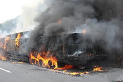 һ����ͷ����һ������ ������ʧ1.6��W