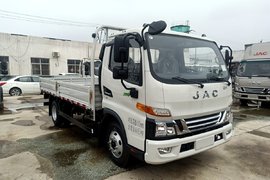 城配运输的最佳选择 骏铃V6大当家报到！搭载2.5L机+8挡箱