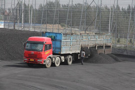 注意：多位卡友被骗4万多元 本就挣钱不易 找货就得多留心眼