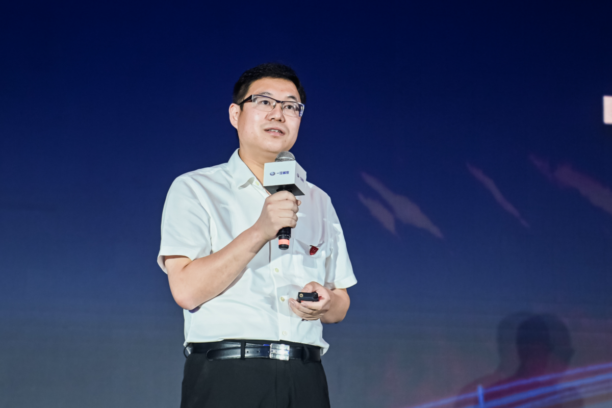 智鹰畅途 创领未来  一汽解放鹰途系列产品在杭州隆重上市