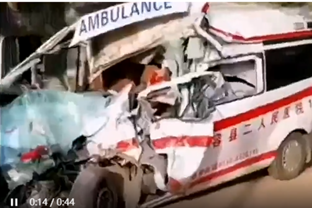 悲痛！湖南一重型货车与救护车相撞 致一死两伤