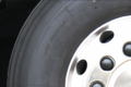 295/80R22.5对决12R22.5 它两孰强孰弱?
