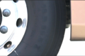 295/80R22.5对决12R22.5 它两孰强孰弱?