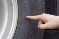 295/80R22.5对决12R22.5 它两孰强孰弱?