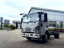 庆铃五十铃全新AMT变速箱已列装 ELF M600新车新内饰!