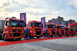 德系品质 乐享升级 汕德卡G7S载货车“空降”新乡