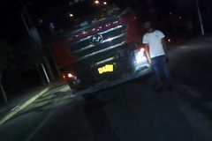 ˾�����ݸ�۱�����ײ�� ������������